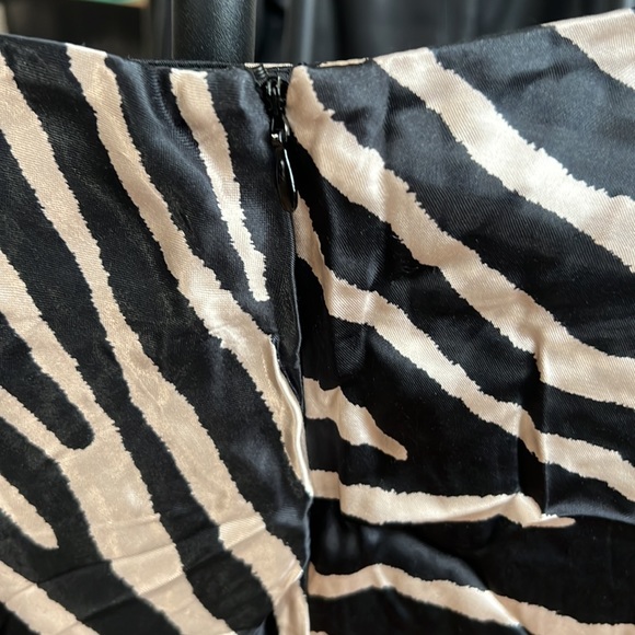 H&M Maxi Skirt - Picture 3 of 3